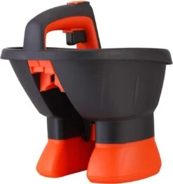 FUXTEC Strooier - Universele Handstrooier - Zoutstrooier - Kunstmeststrooier - Werkt Op Batterijen (geleverd Zonder Batterij) - FX-US270 9 FUXTEC Strooier - Universele Handstrooier - Zoutstrooier - Kunstmeststrooier - Werkt Op Batterijen (geleverd Zonder Batterij) - FX-US270 -Tuinbenodigdheden Bevordering 1131x1200 1