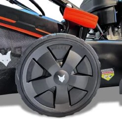 FUXTEC Grasmaaier Benzine - 51cm - 4-takt - 170cc - Zelfrijdend / Zelftrekkend /achterwielaandrijving - Mulchfunctie - Opvangbak 60L - FX-RM5170 13 FUXTEC Grasmaaier Benzine - 51cm - 4-takt - 170cc - Zelfrijdend / Zelftrekkend /achterwielaandrijving - Mulchfunctie - Opvangbak 60L - FX-RM5170 -Tuinbenodigdheden Bevordering 1200x1177 1