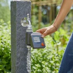 GARDENA - Select Computer Besproeiingscomputer - 3 Besproeiingen Per Dag -Tuinbenodigdheden Bevordering 1200x1200 1339