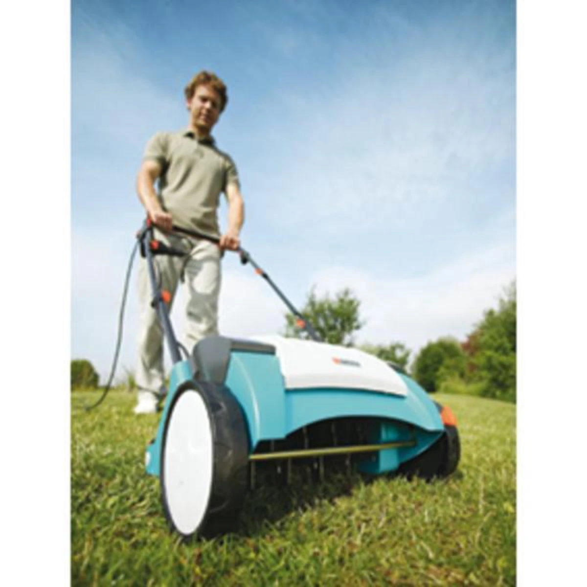 GARDENA EVC 1000 Verticuteermachine - Werkbreedte 30 Cm - Werkgebied 600m2 7 GARDENA EVC 1000 Verticuteermachine - Werkbreedte 30 Cm - Werkgebied 600m2 - Afbeelding 5