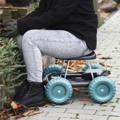 UPP Tuinkruk Met Wielen 15 UPP Tuinkruk Met Wielen -Tuinbenodigdheden Bevordering 1200x1200 741