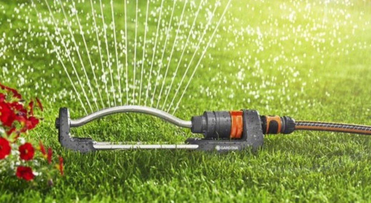 GARDENA - Zwenksproeier Aqua S - Tuinsproeier - 90 Tot 220 M² 9 GARDENA - Zwenksproeier Aqua S - Tuinsproeier - 90 Tot 220 M² - Afbeelding 7