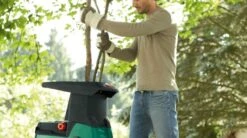 Bosch AXT 25 D Hakselaar - 2500 W - 175 Kg/h -Tuinbenodigdheden Bevordering 1200x671
