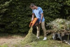 Black & Decker BLACK+DECKER BCMW3318L2-QW Grasmaaier - 18V - 33cm - Incl. 2 Accu's En Lader 19 Black & Decker BLACK+DECKER BCMW3318L2-QW Grasmaaier - 18V - 33cm - Incl. 2 Accu's En Lader -Tuinbenodigdheden Bevordering 1200x800 107