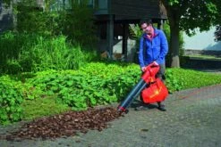 WOLF-Garten Elektrische Bladblazer LBV 2600 E - Motor 2600 Watt - Opvangzak 50 Liter - Reductie Ratio 10:1 22 WOLF-Garten Elektrische Bladblazer LBV 2600 E - Motor 2600 Watt - Opvangzak 50 Liter - Reductie Ratio 10:1 -Tuinbenodigdheden Bevordering 1200x800 17