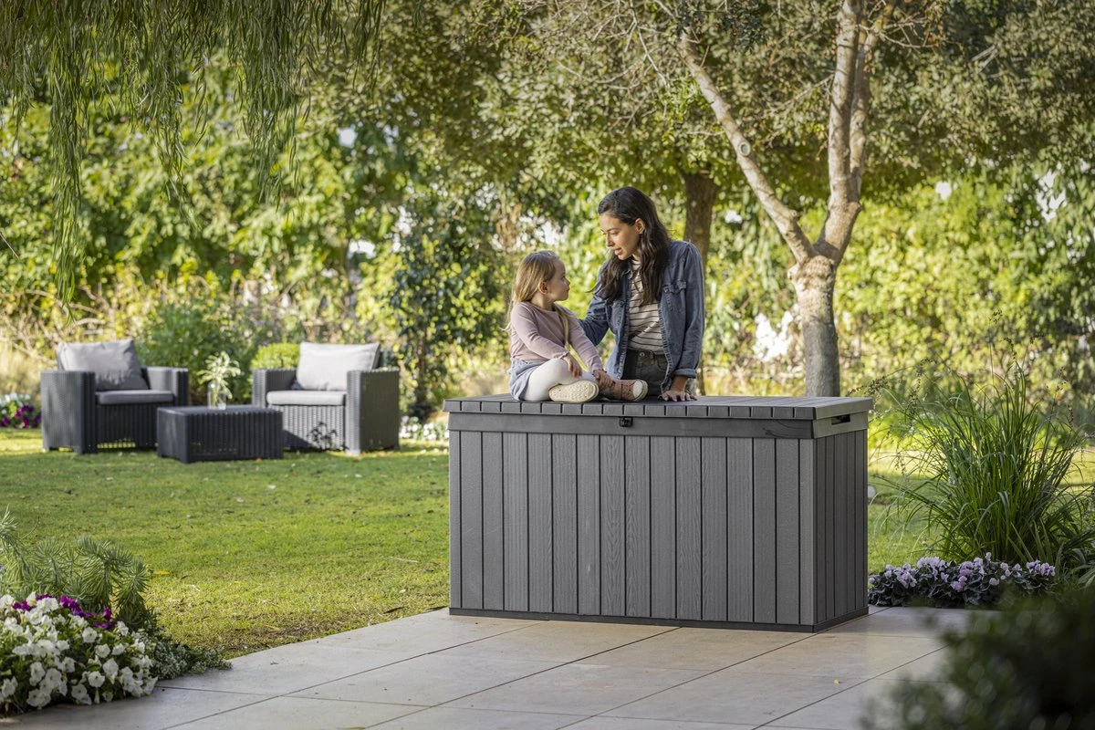 Keter Darwin Opbergbox - 570L - 142,5x65,5x78,2cm - Grijs 9 Keter Darwin Opbergbox - 570L - 142,5x65,5x78,2cm - Grijs - Afbeelding 7