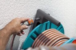 GARDENA - Wandslanghouder 60 Met Slanggeleider - Slanghouder - Maximale Capaciteit 60 Meter -Tuinbenodigdheden Bevordering 1200x800 375