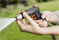 GARDENA - Premium Reinigingssproeier Spuitpistool - Metaal - Voor Reiniging En Bewatering -Tuinbenodigdheden Bevordering 1200x800 429