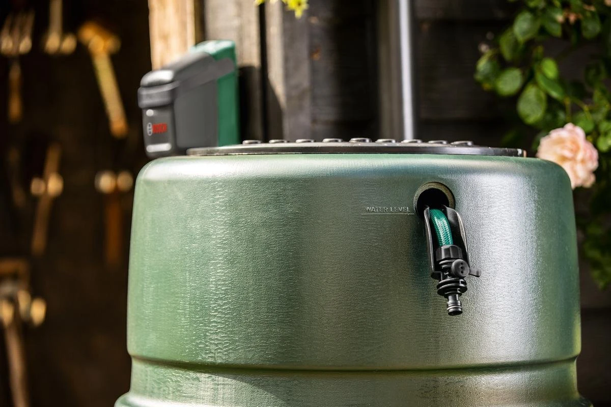 Bosch GardenPump 18 Accu Regentonpomp - Met 1 X 18 V Accu En Lader 8 Bosch GardenPump 18 Accu Regentonpomp - Met 1 X 18 V Accu En Lader - Afbeelding 6