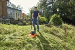 Black & Decker BLACK+DECKER BEMWH551-QS Zweefmaaier - 1200W - 30cm - Gesnoerd -Tuinbenodigdheden Bevordering 1200x800 81