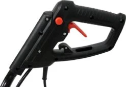 Profeco Tuinfrees Elektrisch 1050W - Grondfrees Verrijdbaar - Werkbreedte: 360mm 9 Profeco Tuinfrees Elektrisch 1050W - Grondfrees Verrijdbaar - Werkbreedte: 360mm -Tuinbenodigdheden Bevordering 1200x826 3