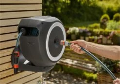 GARDENA - Wandslangenbox RollUp S - Slanghouder - 15 Meter - Ø 11 Mm -Tuinbenodigdheden Bevordering 1200x838 2