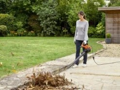 Black & Decker BLACK+DECKER BEBLV301 Bladblazer - Blaas En Zuigfunctie - Rugzak Als Opvangzak -Tuinbenodigdheden Bevordering 1200x900 7