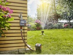 GARDENA - Select Computer Besproeiingscomputer - 3 Besproeiingen Per Dag -Tuinbenodigdheden Bevordering 1200x903 3