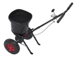 Kreator KRTGR9005 Strooiwagen - 300 Tot 370 Cm Strooibreedte - 23 Liter -Tuinbenodigdheden Bevordering 1200x904 1