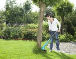 GARDENA - SmallCut Trimmer 300/23 - Grastrimmer (gemotoriseerd) - 300W - Maaibreedte 23 Cm -Tuinbenodigdheden Bevordering 1200x932 1