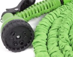 Benson - Tuinslang - Fexibel - 10 Meter - Tuinslang Met Koppeling - Spuitpistool - Groen -Tuinbenodigdheden Bevordering 1200x934 3