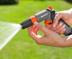 GARDENA - Classic Reinigingspistool - Spuitpistool - Traploos Instelbaar -Tuinbenodigdheden Bevordering 1200x991 5