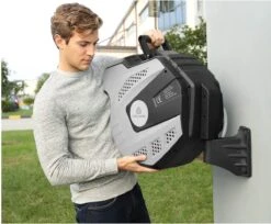 CoolHome - Wandslangenbox 20 Meter + 2 Meter - Tuinslang Met Haspel- Slangenhouder 180° Draaibaar - Tuinslanghaspel Zwart - Grijs 17 CoolHome - Wandslangenbox 20 Meter + 2 Meter - Tuinslang Met Haspel- Slangenhouder 180° Draaibaar - Tuinslanghaspel Zwart - Grijs -Tuinbenodigdheden Bevordering 1200x992 4