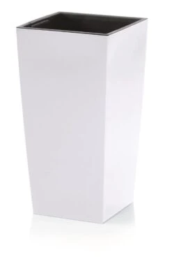 Prosperplast Kunststof Urbi Bloempot/plantenpot Met Binnenpot Wit 32 X 32 X 61 Cm - 21/49 Liter - Hoge Vierkante Bloempotten 21 Prosperplast Kunststof Urbi Bloempot/plantenpot Met Binnenpot Wit 32 X 32 X 61 Cm - 21/49 Liter - Hoge Vierkante Bloempotten -Tuinbenodigdheden Bevordering 758x1200 1