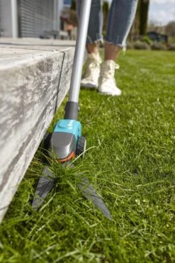 GARDENA Comfort Grasschaar - Op Steel -Tuinbenodigdheden Bevordering 799x1200 14