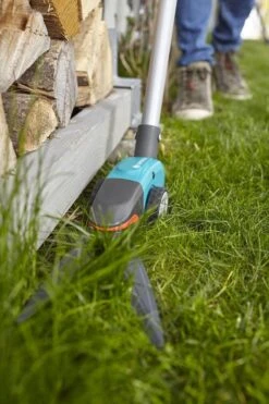 GARDENA Comfort Grasschaar - Op Steel -Tuinbenodigdheden Bevordering 799x1200 18