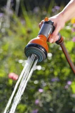 GARDENA - Classic- Multifunctionele Broeskop - Exclusief Verlengsteel -Tuinbenodigdheden Bevordering 800x1200 112