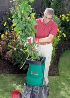 Bosch AXT Rapid 2200 Hakselaar - 2200 W - 90 Kg/u -Tuinbenodigdheden Bevordering 862x1200 1