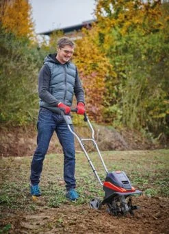 Einhell Accu Grondfrees GE-CR 30 Li-Solo Power X-Change (Li-Ion - 36 V - 30 Cm Werkbreedte - 20 Cm Werkdiepte - Robuuste Hakmessen - 2-punts Veiligheidsschakelaar - Zonder Accu En Lader) 30 Einhell Accu Grondfrees GE-CR 30 Li-Solo Power X-Change (Li-Ion - 36 V - 30 Cm Werkbreedte - 20 Cm Werkdiepte - Robuuste Hakmessen - 2-punts Veiligheidsschakelaar - Zonder Accu En Lader) -Tuinbenodigdheden Bevordering 868x1200