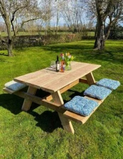 Robuuste Picknicktafel Van Douglashout. Duurzaam En Modern. Lengte 2,40 Meter -Tuinbenodigdheden Bevordering 922x1200 3