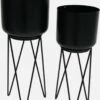 Merkloos Set Metalen Pot Op Standaard - 2 Stuks - Ø 15 X 38,5 Cm + Ø 12,5 X 33,5 Cm - Zwart -Tuinbenodigdheden Bevordering 928x1200 1